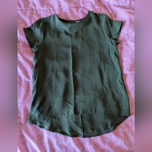 Cuyana Green Top
